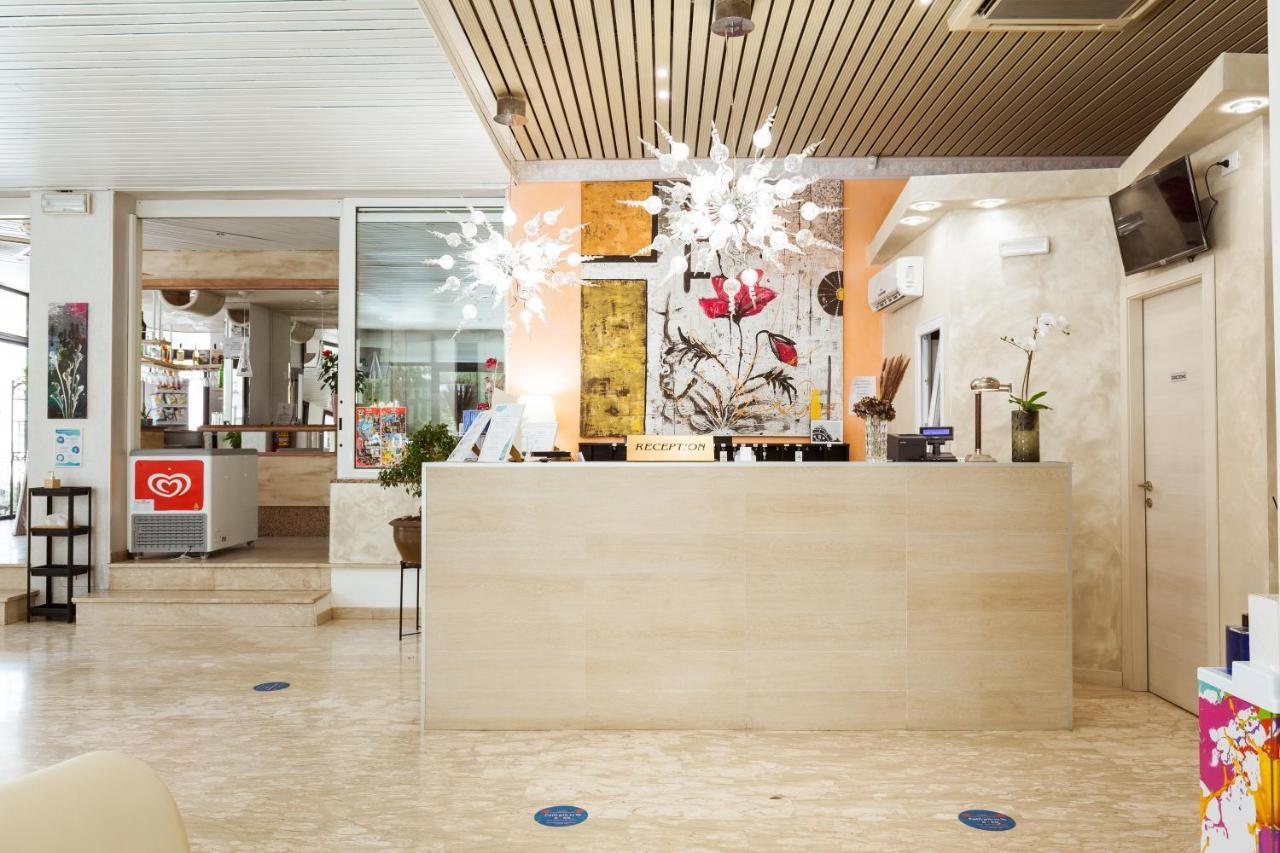 Hotel Al Nuovo Porto Bellaria-Igea Marina Zewnętrze zdjęcie